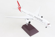 Qantas Airways 787-9 Dreamliner, VH-ZNK Gemini 200 Diecast Display Model