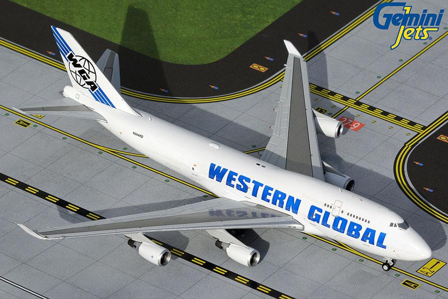 diecast boeing 747