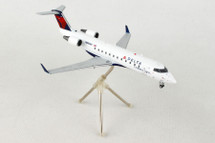 Delta Air Lines CRJ200LR, N685BR Gemini 200 Diecast Display Model