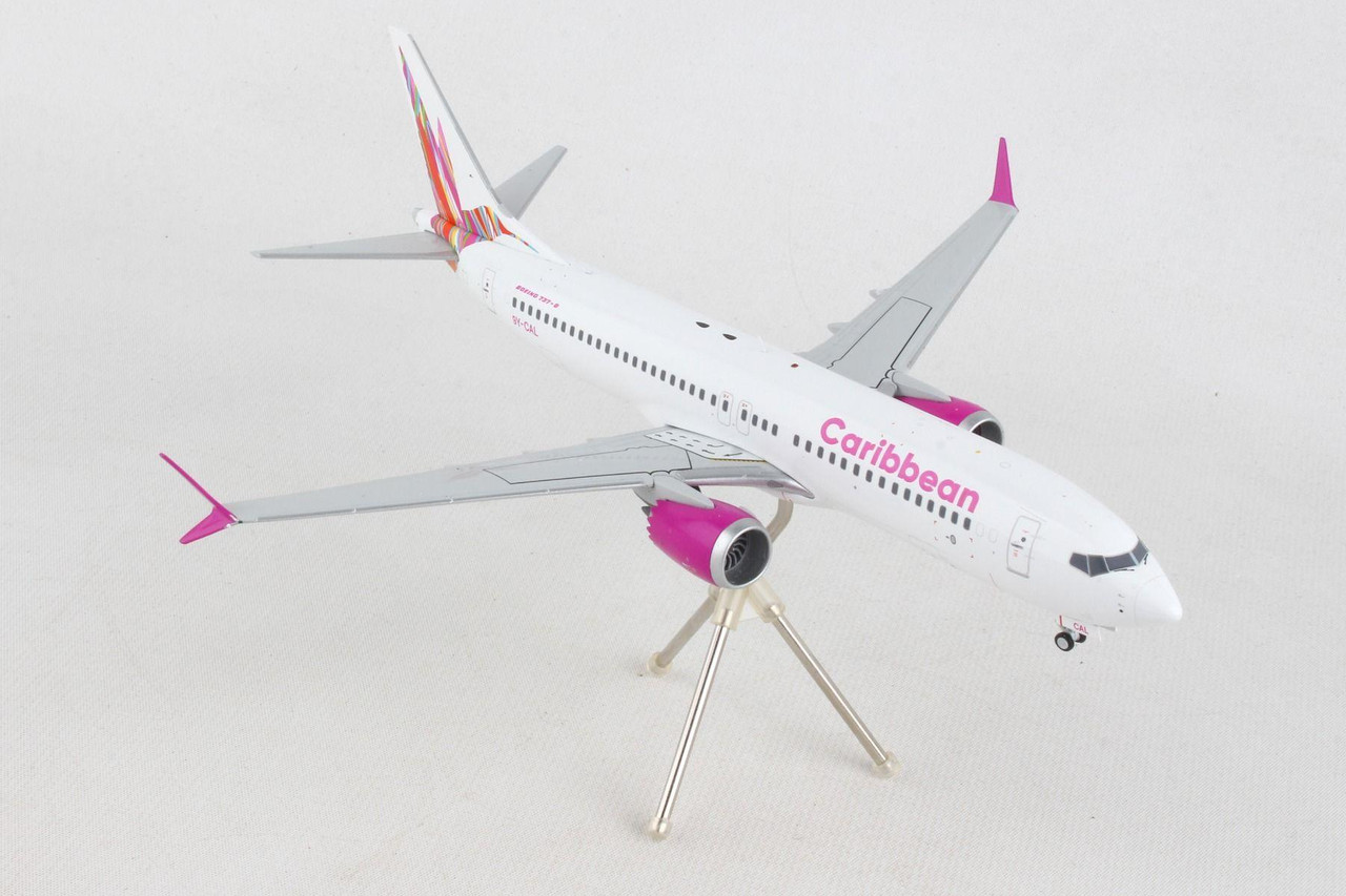 Caribbean 737 MAX 8, 9Y-CAL Gemini 200 Diecast Display Model, 1