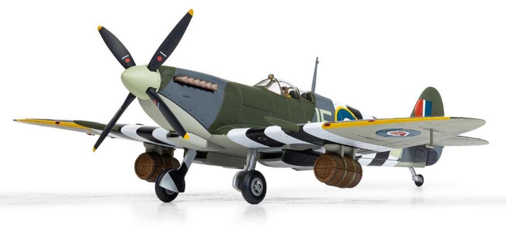 Supermarine Spitfire Mk.IX, RAF No.127 (Canadian) Wing