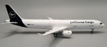 Lufthansa Cargo (Lufthansa CityLine) A321-211, D-AEUC With Stand