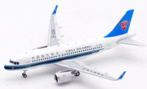 China Southern Airlines Airbus A319-153N with Stand (Aviation 200) 