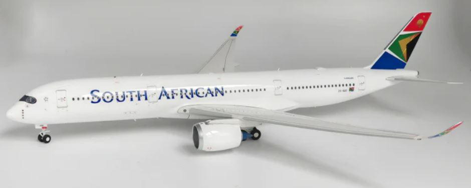 South African Airways Airbus A350-900, ZS-SDD With Stand, 1:200