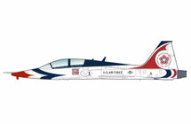 1/72 Ｔ−38 タロン 「アメリカ空軍 サンダーバーズ」 1/72 T-38 タロン アメリカ空軍 サンダーバーズ 1974 | HLJ.co.jp