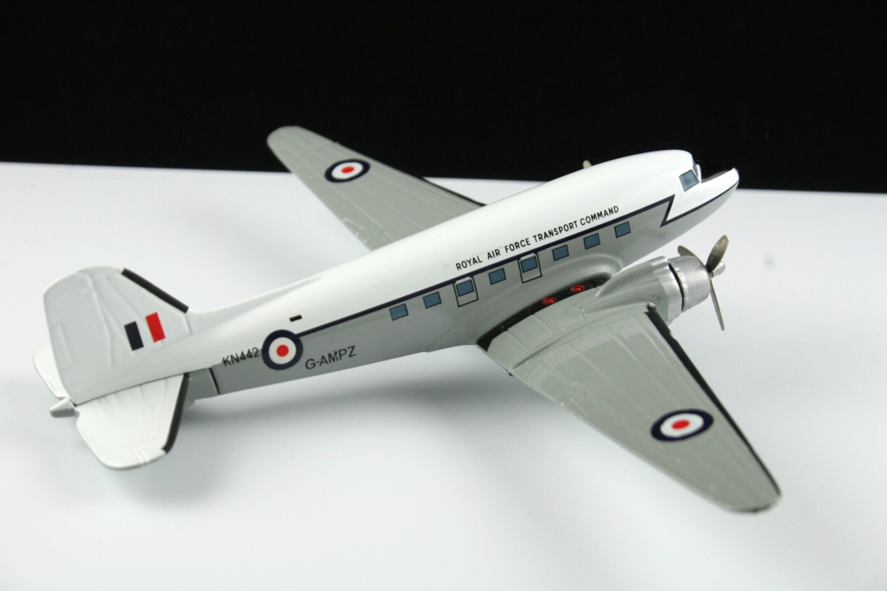 C-47B Dakota IV RAF Transport Command, 1:144 Corgi CG-C47114