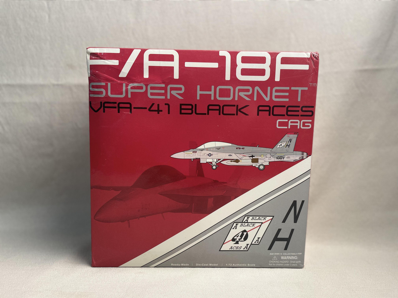 Saページ F/A-18F Super Hornet US Navy VFA-41 