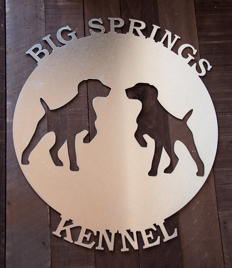 Round Metal Kennel Sign - Custom made
