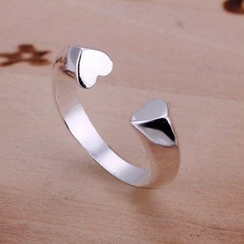 925 Sterling Silver Open Hearts Ring