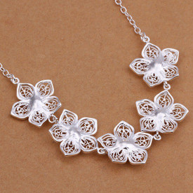 925 Marked Sterling Silver Vintage Flower Necklace 45cm