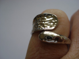 Hammered Effect Abstract Tear Drop Ring 925 Sterling Silver Plated Adjustable