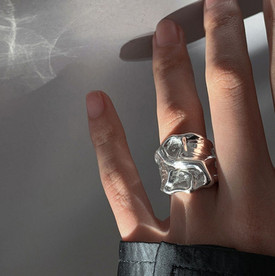 Chunky Irregular Abstract Hammered Liquid Metal Molten Ring Silver Plated Adjust