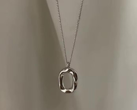 Silver Oval Pendant Necklace Molten Irregular Liquid Lava 45cm Chain+ Bag UK