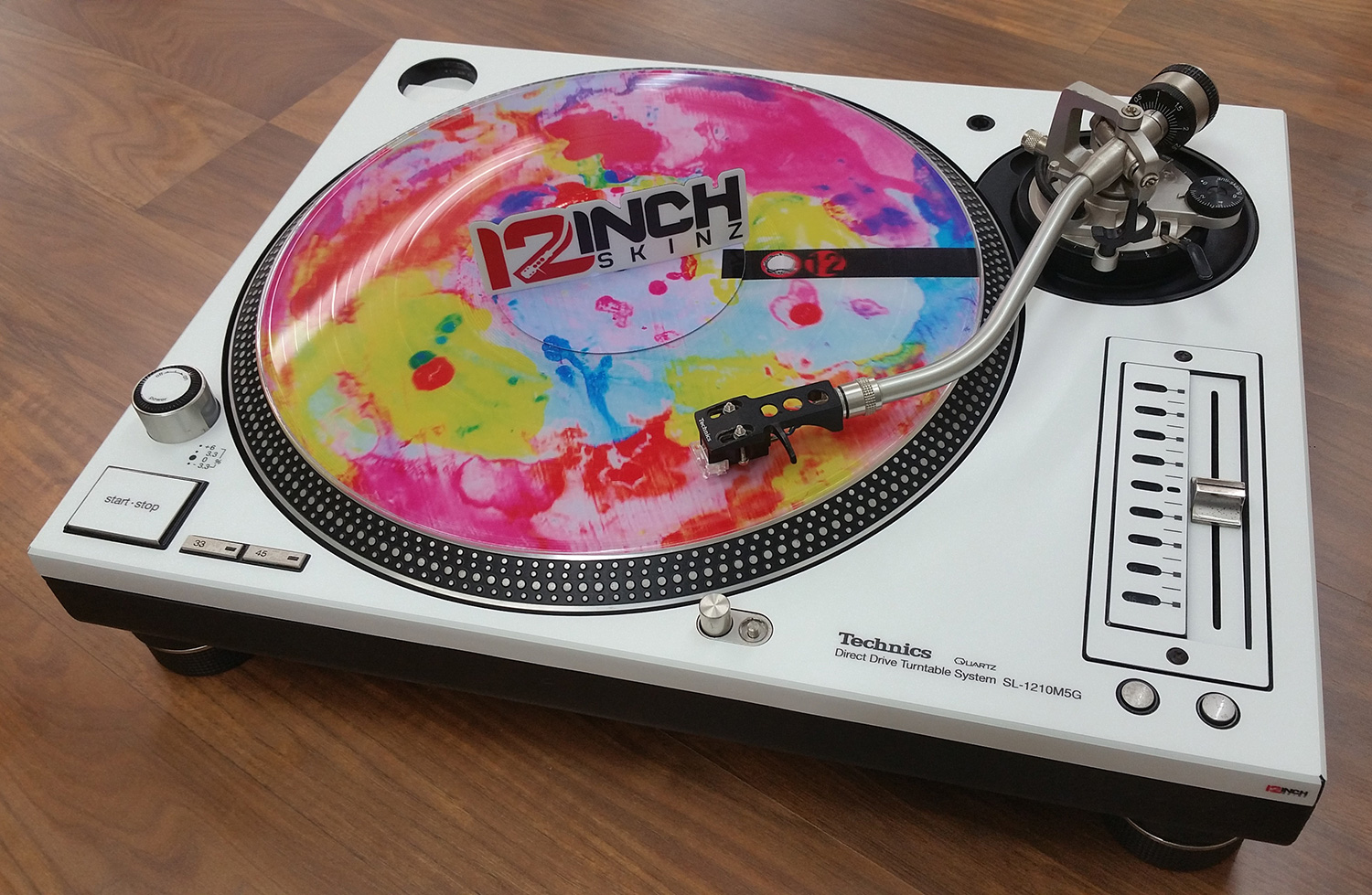 technics-1200m5g-12inchskinz.jpg technics-1200m5g-12inchskinz.jpg
