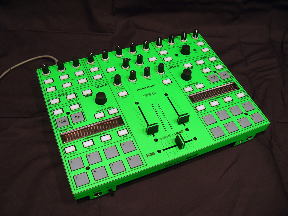 Novation Twitch Review : Novation Twitch · mixxxdj/mixxx Wiki · GitHub ...