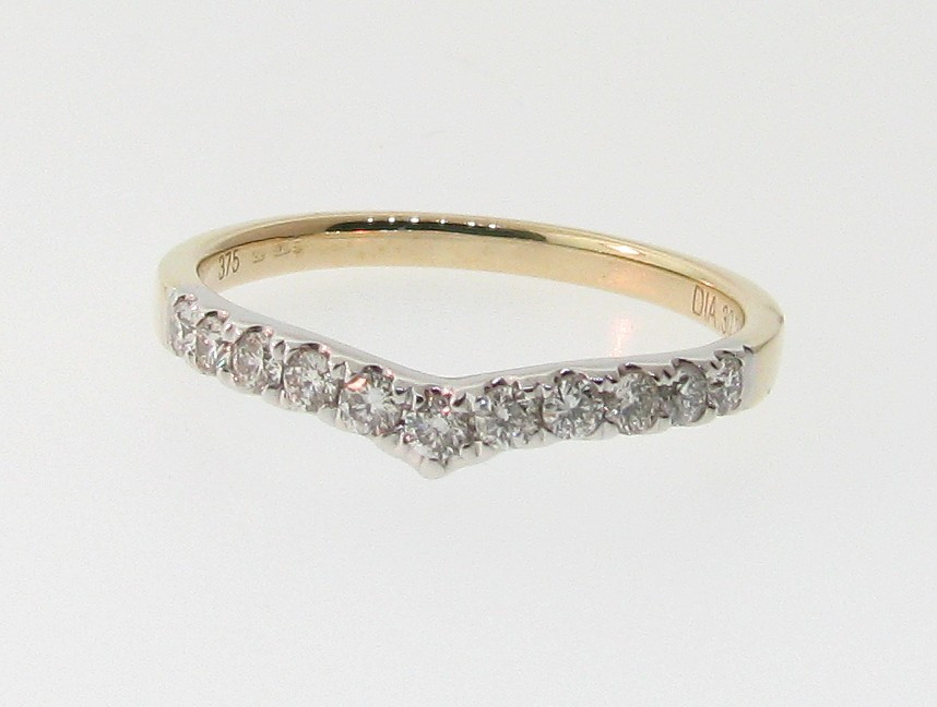 Platinum 7st Diamond Wishbone Ring - 0.25ct - Macintyres of Edinburgh