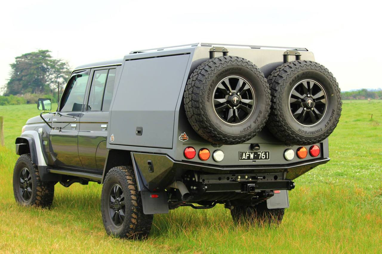 79 series Toyota Land cruiser, ute service body