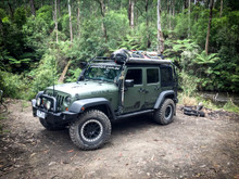 Fully loaded Jeep roof rack by Uneek 4x4