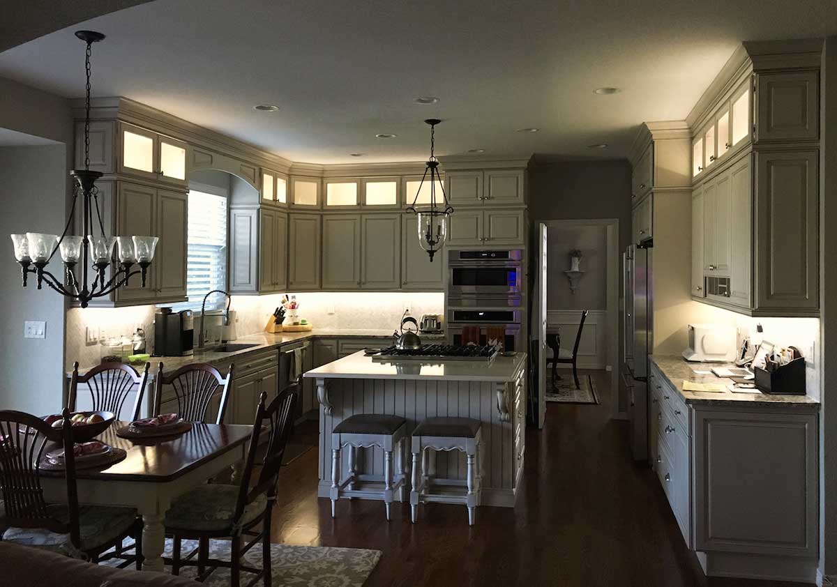 beautiful kitchen lighting design with Flexfire  