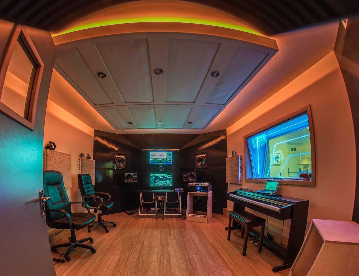 Commercial LED Strip Lighting Projects from Flexfire LEDs