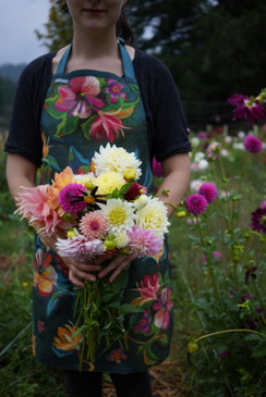 moody flowers apron