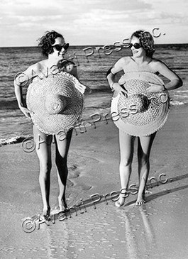 two ladies with beach hats birthday