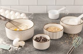 ceramic nesting bowls with lids