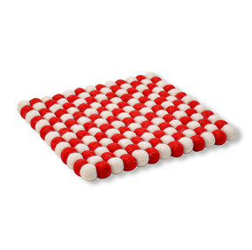 large square pom-pom trivet - red and white