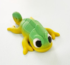 tiny baby 3D articulated fidget toy - chameleon