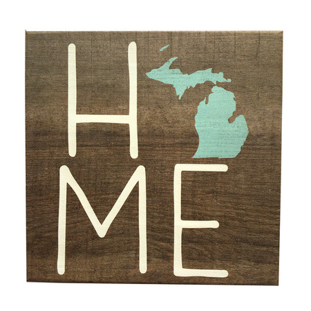 Celebrate your favorite state with this chunky block painted wood sign handmade in the USA.
Size: 5x5x1.25