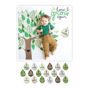 The Baby’s First Year™ blanket & card set makes the perfect prop for easy DIY monthly photos! This deluxe set includes one muslin blanket with metallic print, 14 coordinating milestone cards for recording baby’s age from 1 day to 1 year, and four additional holiday cards. Snap a photo and share with friends on social media, create beautiful keepsake photos, and add other props and toys for a personal touch. Perfect for the modern social mom!
four bonus holiday celebration cards; 1st Valentines, 1st Easter, 1st Thanksgiving, 1st Christmas
beautiful gift box with metallic touches
100% cotton muslin blanket with metallic embellishments
40″ x 40″ (100cm x 100cm)
use also as a swaddle, nursing cover, baby blanket, and stroller cover
