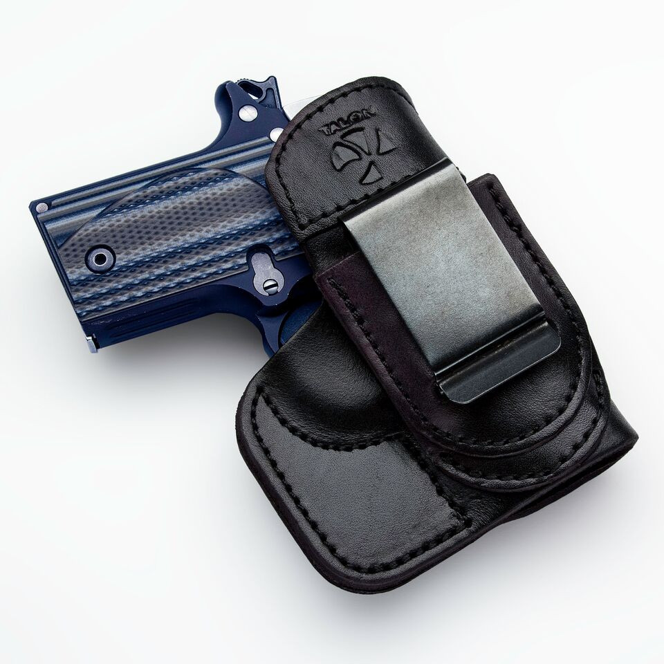 Sig 938 Tuckable Right Hand Black