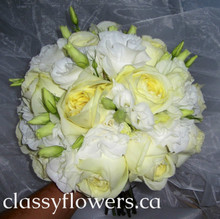bridal bouquet with garden roses and lisiantus