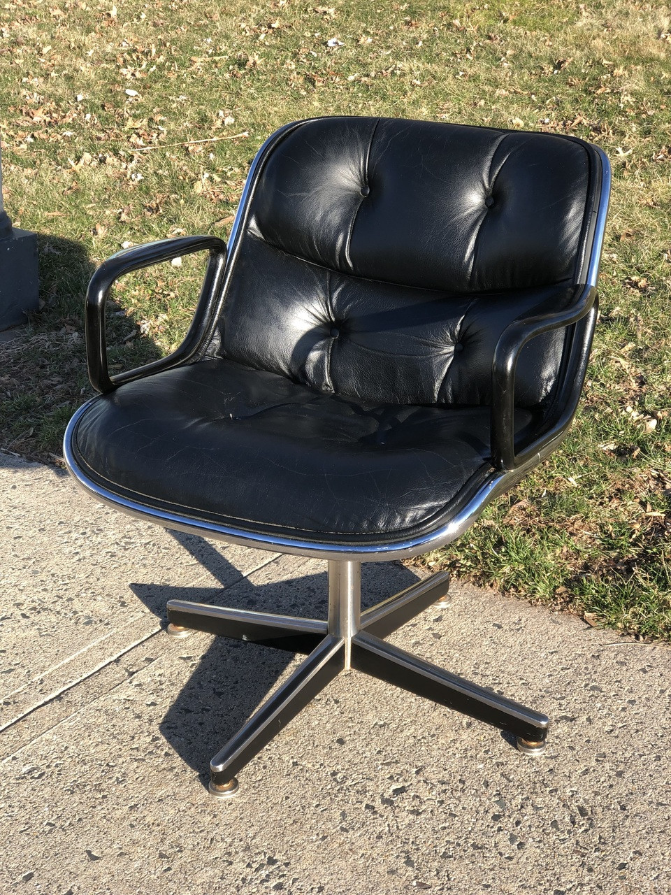 Vintage Charles Pollock For Knoll Executive Arm Chair In Black Leather Forgotten Furniture