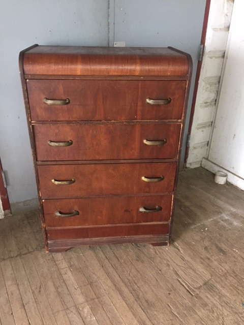 bedroom dresser decor