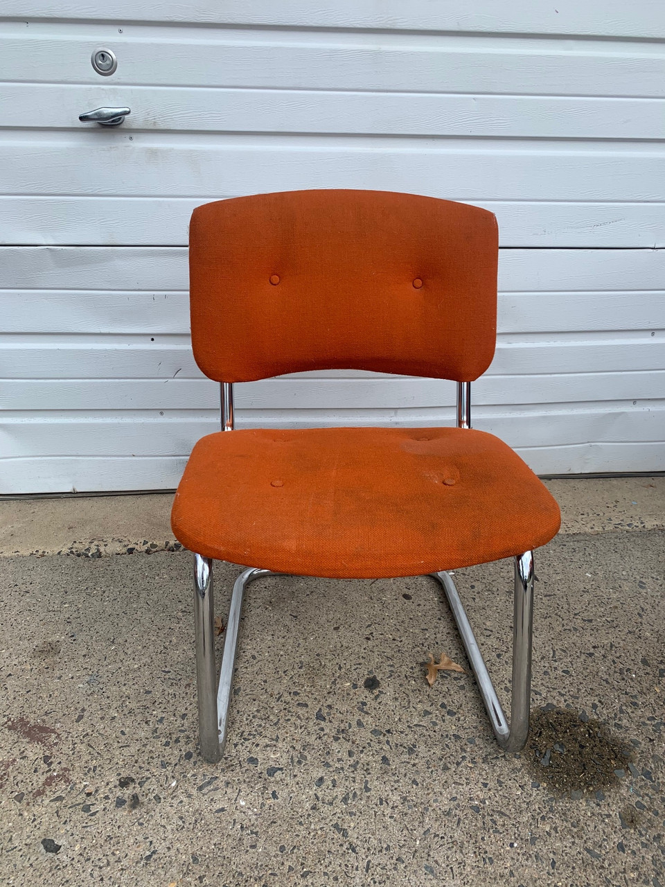 multiple chairs in one