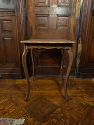 Antique 1/4 sawn oak 24" square table