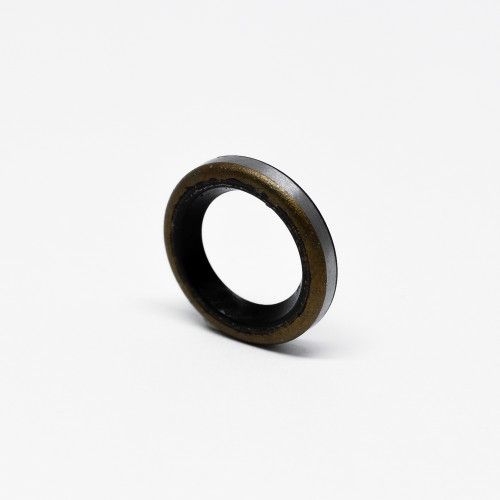 KF139541 Oil seal.