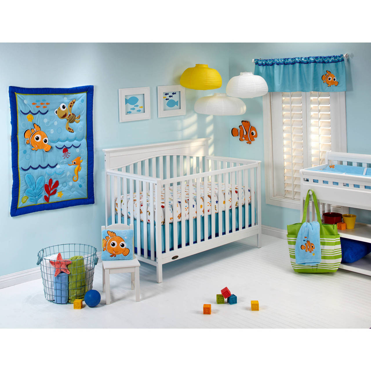 Disney Nemo Wavy Days 4 Piece Crib Bedding Set Kids Whs