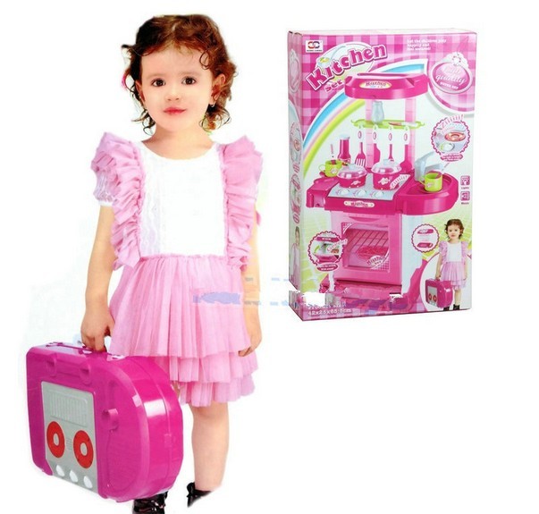 kitchen-girl.jpg kitchen-girl.jpg