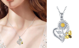 2306 NEW Diamond Heart Sunflower Bee Pendant Engraved Necklace 7354 LA