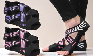2404 Soft sole yoga shoes, lightweight and non slip leather pull up, five toe dance shoes, open toe exercise training, aerial yoga socks 8429LA