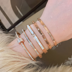 NEW  2508 Rose gold Stainless Steel Bracelet with Roman Numerals & Accents 5pcs   9701