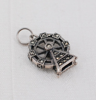 Ferris Wheel Charm