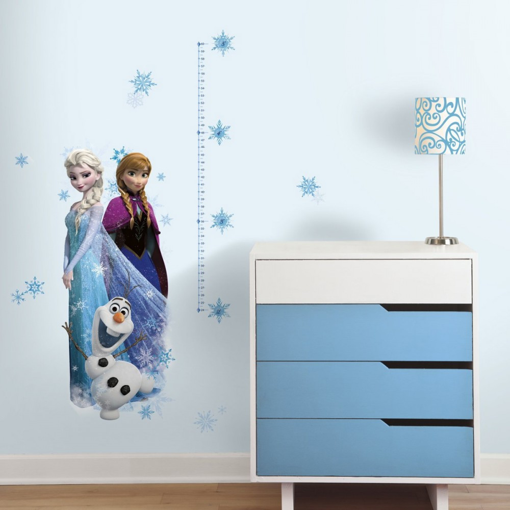 Have fun watching your little one grown with these Disney Frozen Growth Chart Wall Decals!