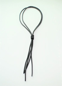 NEOPRENE SINGLE KNOT BLACK NECKLACE