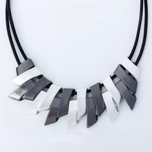 CONTEMPO NECKLACE CN421