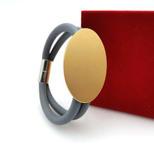 GREY NEOPRENE & GOLD ALUMINUM OVAL BRACELET