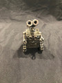 Small Wall-e  Walle  

Handcrafted Found Art  

Size: 3.5"H x 3"D x 2.5"W

Weight: 0.3 lbs