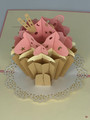 Handmade 3D Kirigami Card

with envelope

Cupcake